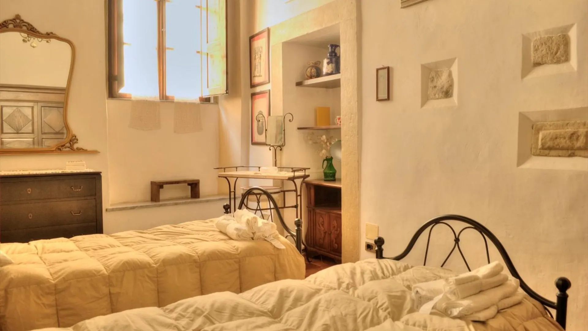 Appartamento Palazzo Poli Centro Storico Con Vista Panoramica Colle Val D'Elsa